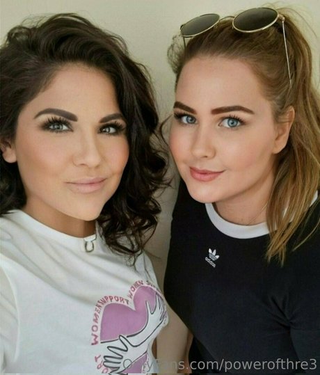 powerofthre3 sex pornstar photo