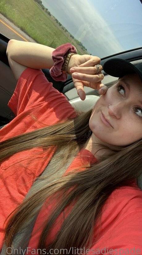 littlesadiespade model naked galleries