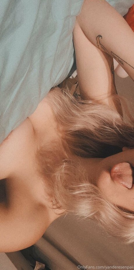 brattty succubus model hot pics