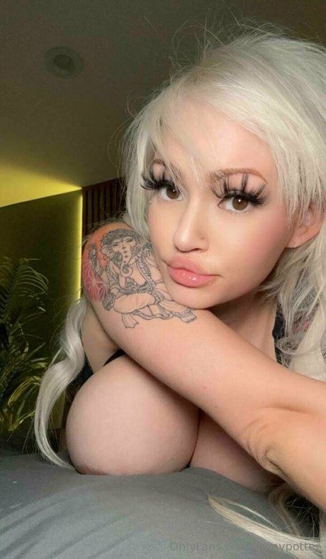 female popular onlyfans beautiful nude galleries