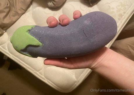 ophradite model sexy image