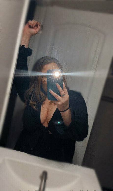 kolbiefaith perfect actress photos