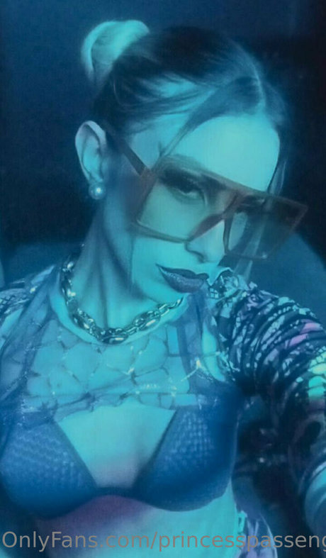 skinny shemale onlyfans porn archive