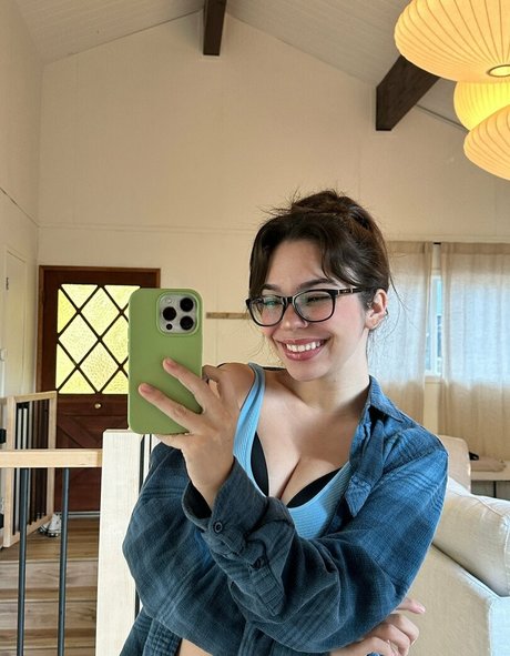 cute babe onlyfans beautiful naked pics