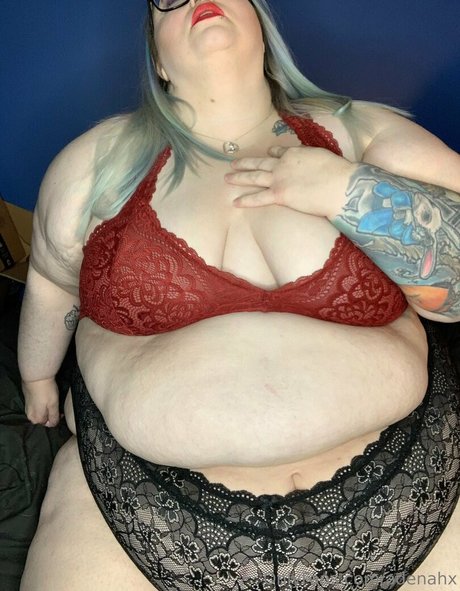 sucking tits onlyfans free naked pic