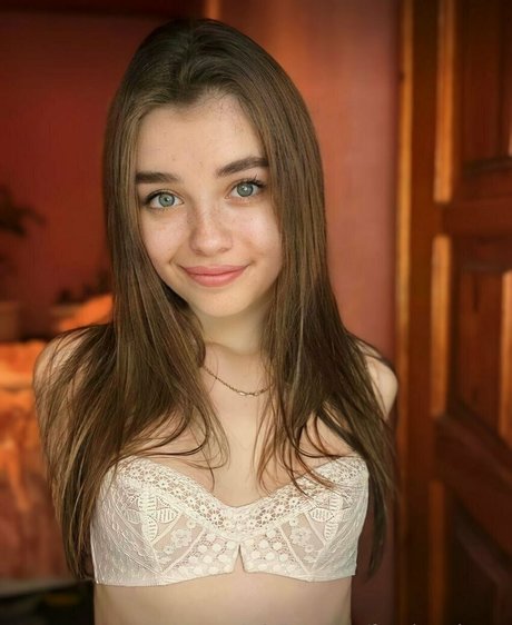 femdomalexxx top model photo