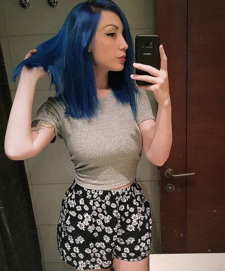 hippie onlyfans sexy image