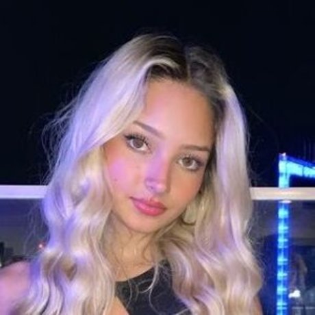 Ava Alfaro model nudes pictures