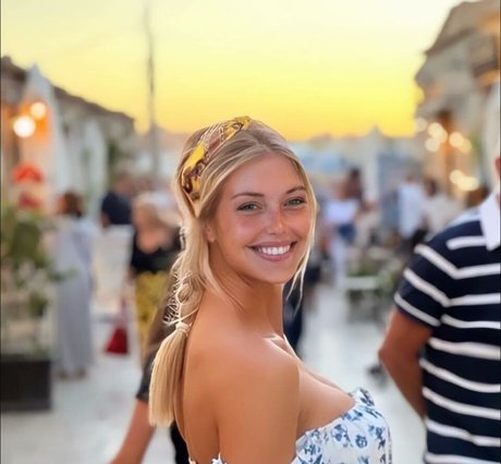 Rachel Dixon star top images