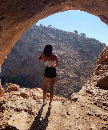 Chloe Reynolds model free gallery