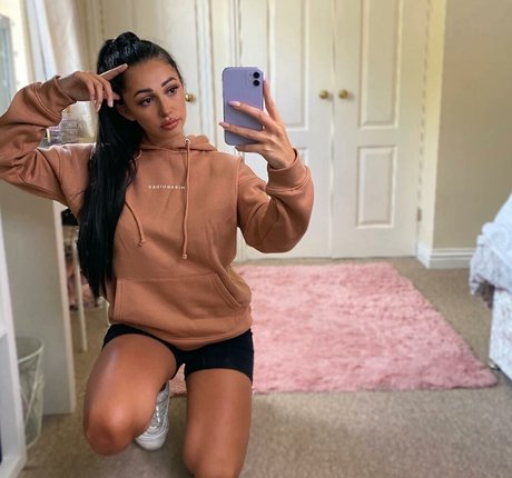 Chloe Reynolds star perfect galleries