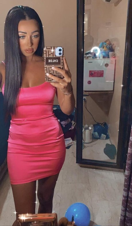 Chloe Reynolds high quality pornstar archive