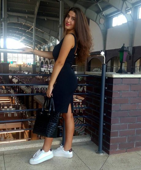 Valeriia Simavonian star nude pic