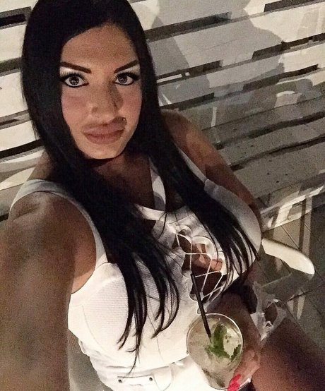 elisabetta mediterraneagirl star best pictures