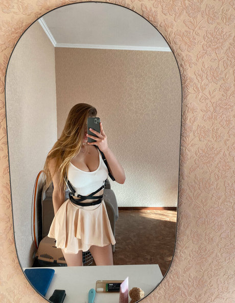 redhead squirt onlyfans porno gallery