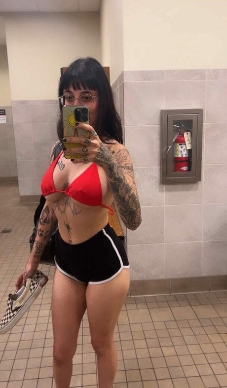 pantyhose milf onlyfans nude image