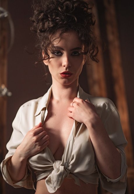 curlywiktoria nudes star picture