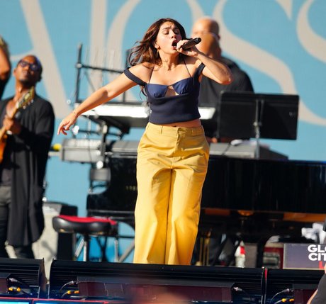 shemale milf onlyfans sexy naked archive