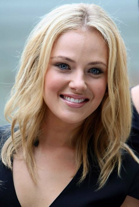 Jessica Marais pornstar exclusive images