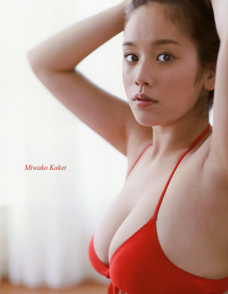 Miwako Kakei best model img