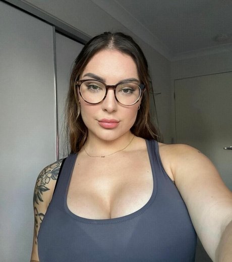 Tay Jean pornstar beautiful img