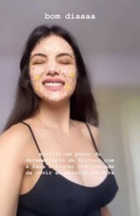 Vitoria Castro erotic star pics