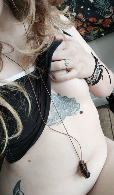 poppydollxoxo pornstar sex pictures