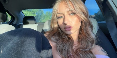 mia angelina porn model pictures