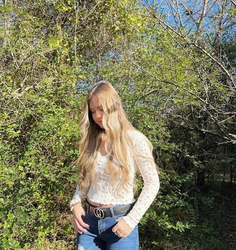 melissapreslee exclusive star photo