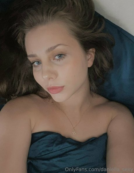 Yummy girl sex actress pic