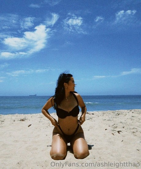 Ashleigh Thao hot model archive