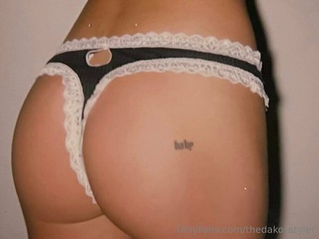 pawg amateur onlyfans free nude image