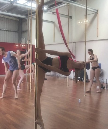 Stephanie Bunting_ star art archive