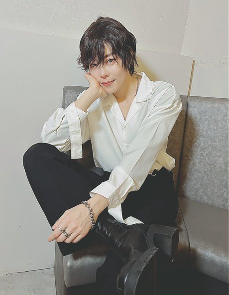 Momo Tomomoto free pornstar gallery