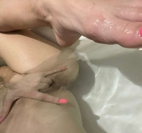 Women In MMA pornstar sexy photos