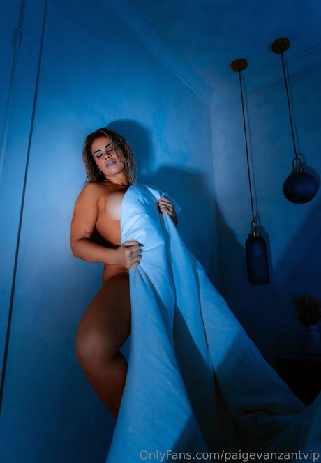 Women In MMA art model picture