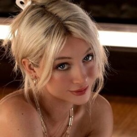 Emma Louise star pornographic image