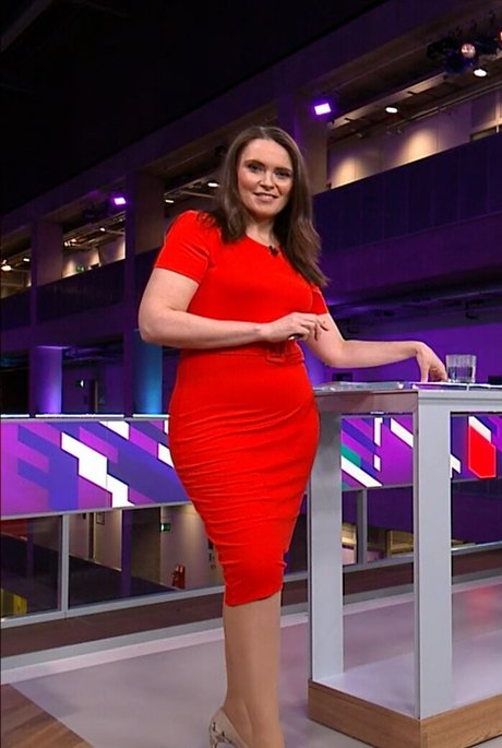 Laura Miller naked star photos