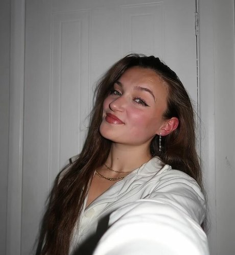 Skye Upshall nudes star picture