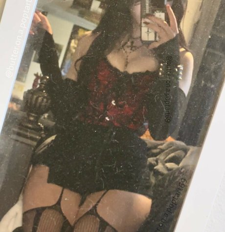 curvy nude onlyfans nude images