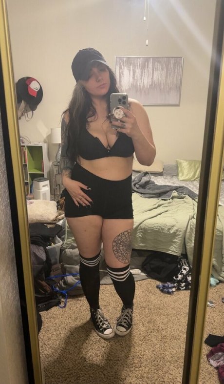 Supernovasugar model pretty pic