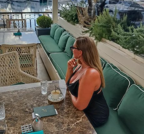 busty bbw onlyfans hot xxx images