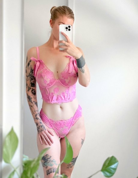 Keitish beautiful star pictures