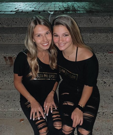 Sierra Bate high quality pornstar images