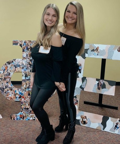 Sierra Bate model erotic photo