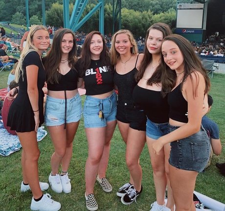 Rachel P star sexy images