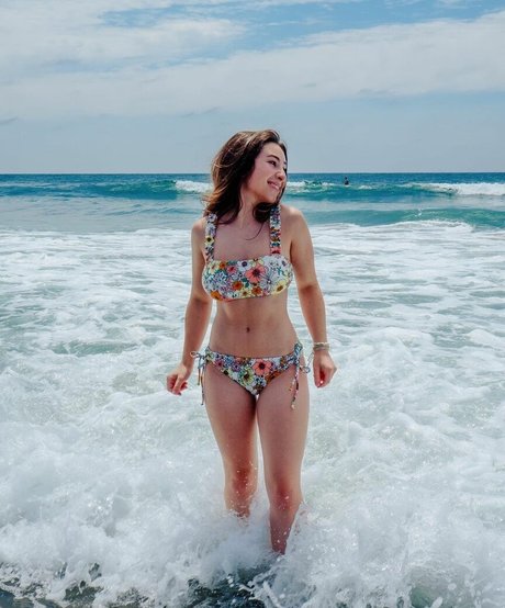 Ava Cantrell hd star images