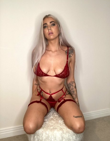 shemale masturbation onlyfans beautiful xxx images