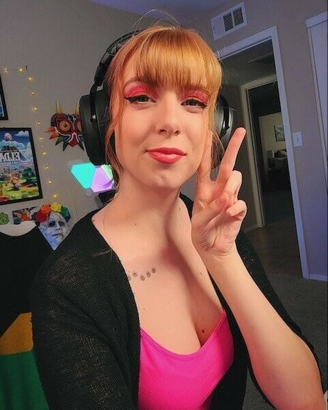 MaryMajora star pornographic gallery