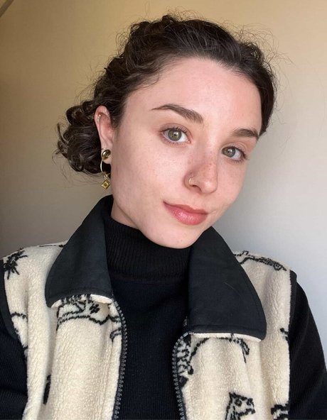 forest fox naked pornstar img